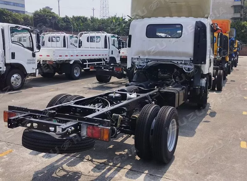 ISUZU NKR /KV600