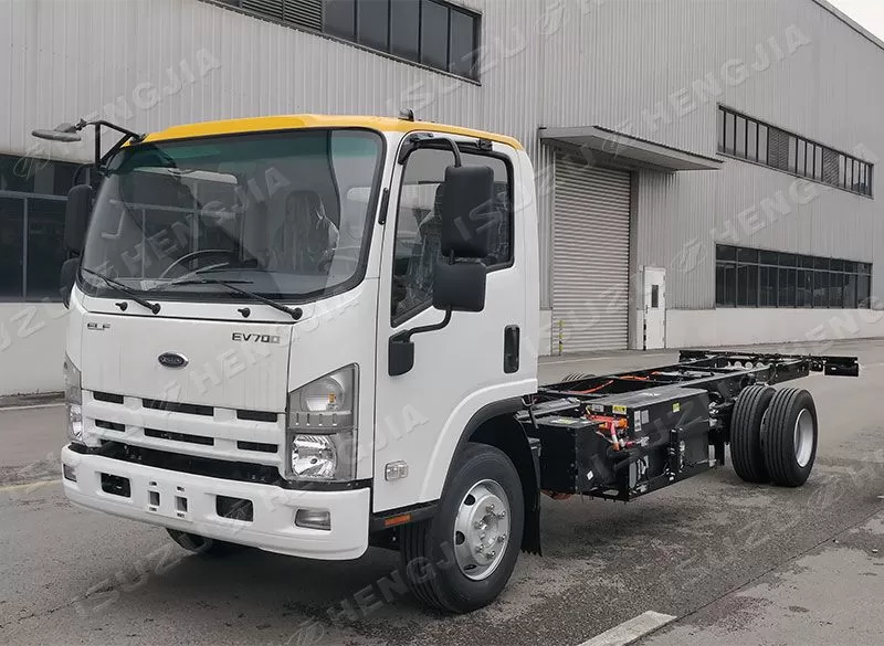 ISUZU NPR EV/EV700