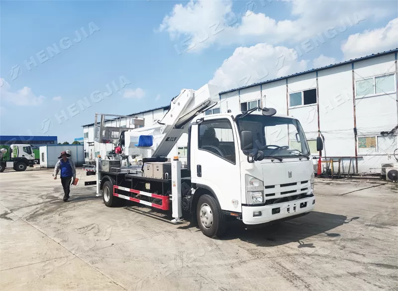 ISUZU NPR/700P Aerial Work Truck