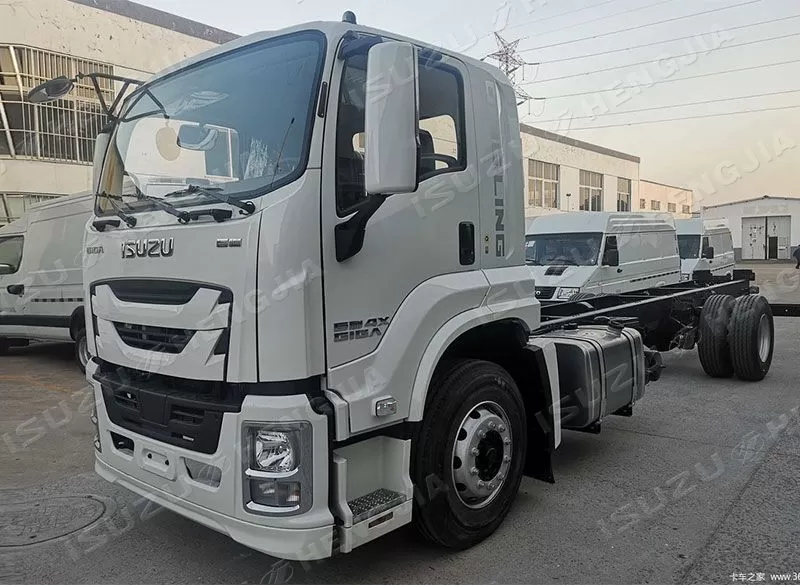 ISUZU GIGA VC66 4x2