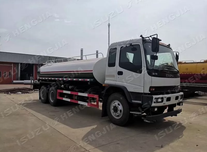 ISUZU F/FVZ Sprinkler Truck