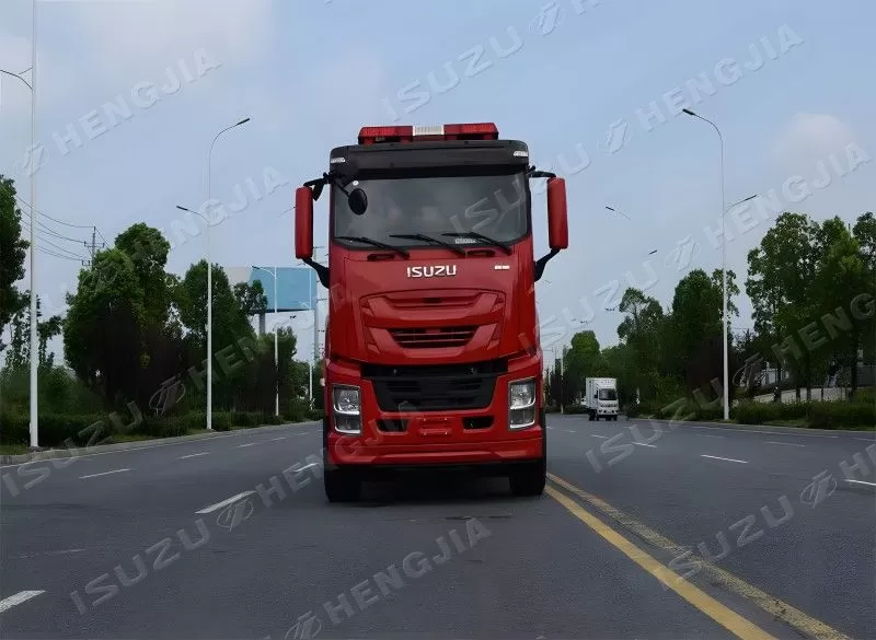 4X2 GIGA VC66 fire truck